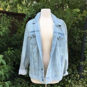 Lightwash jean jacket Arizona jean co size large